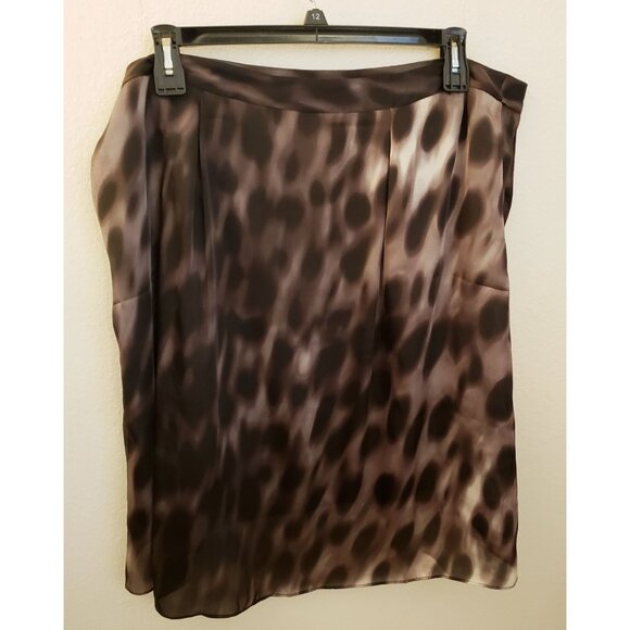 Kenneth Cole Animal Print Flirty  Spotted Black and Grey Mini Skirt Size 2X NWT - Picture 3 of 8